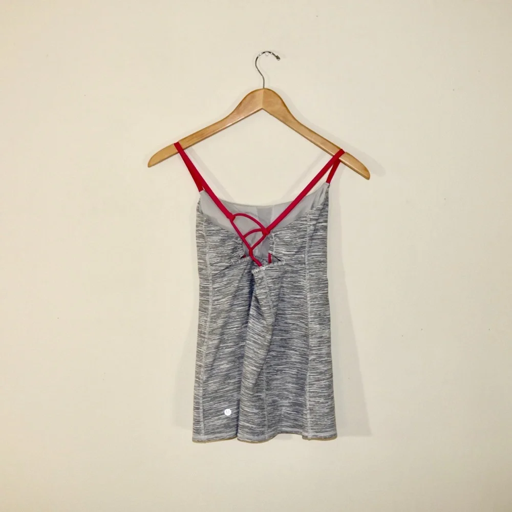 Lululemon Dancing Warrior Tank (Wee Are From Space Silver Spoon/Jewelled Magent)